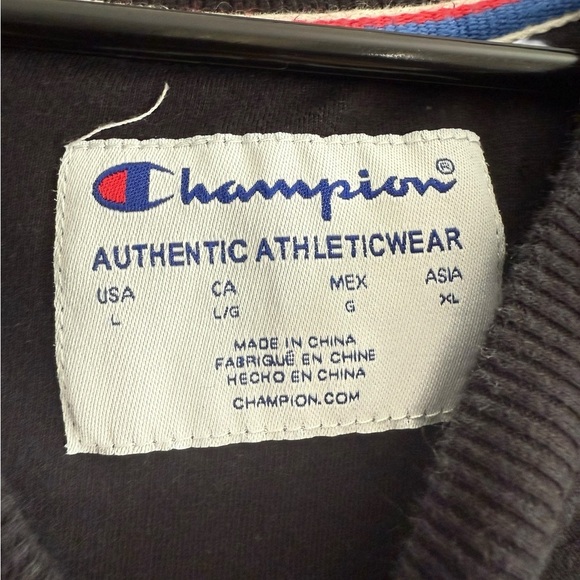 Champion fleece, crewneck– Black w/ Gold Logo (Size L) - Picture 3 of 5